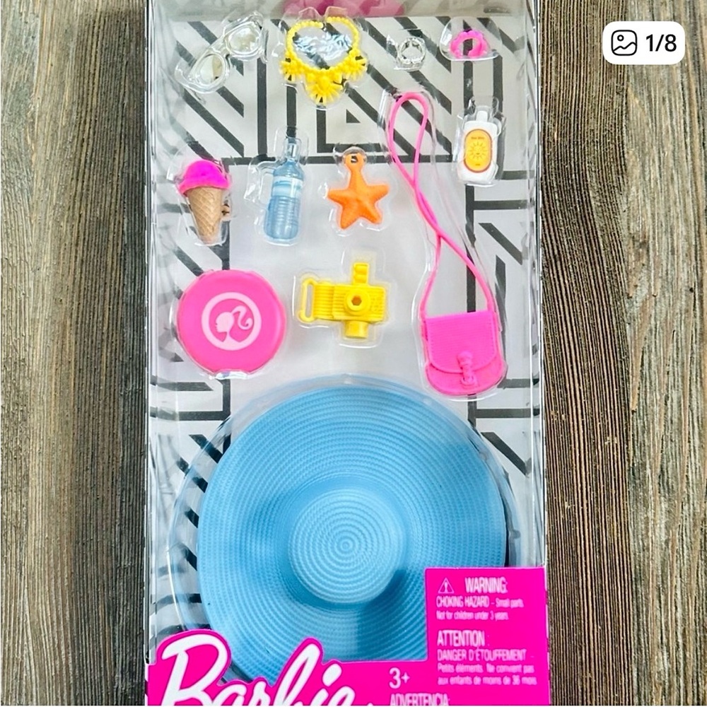 Barbie Beach Accessory Pack Hat Camera Ice Cream FND48 NIB